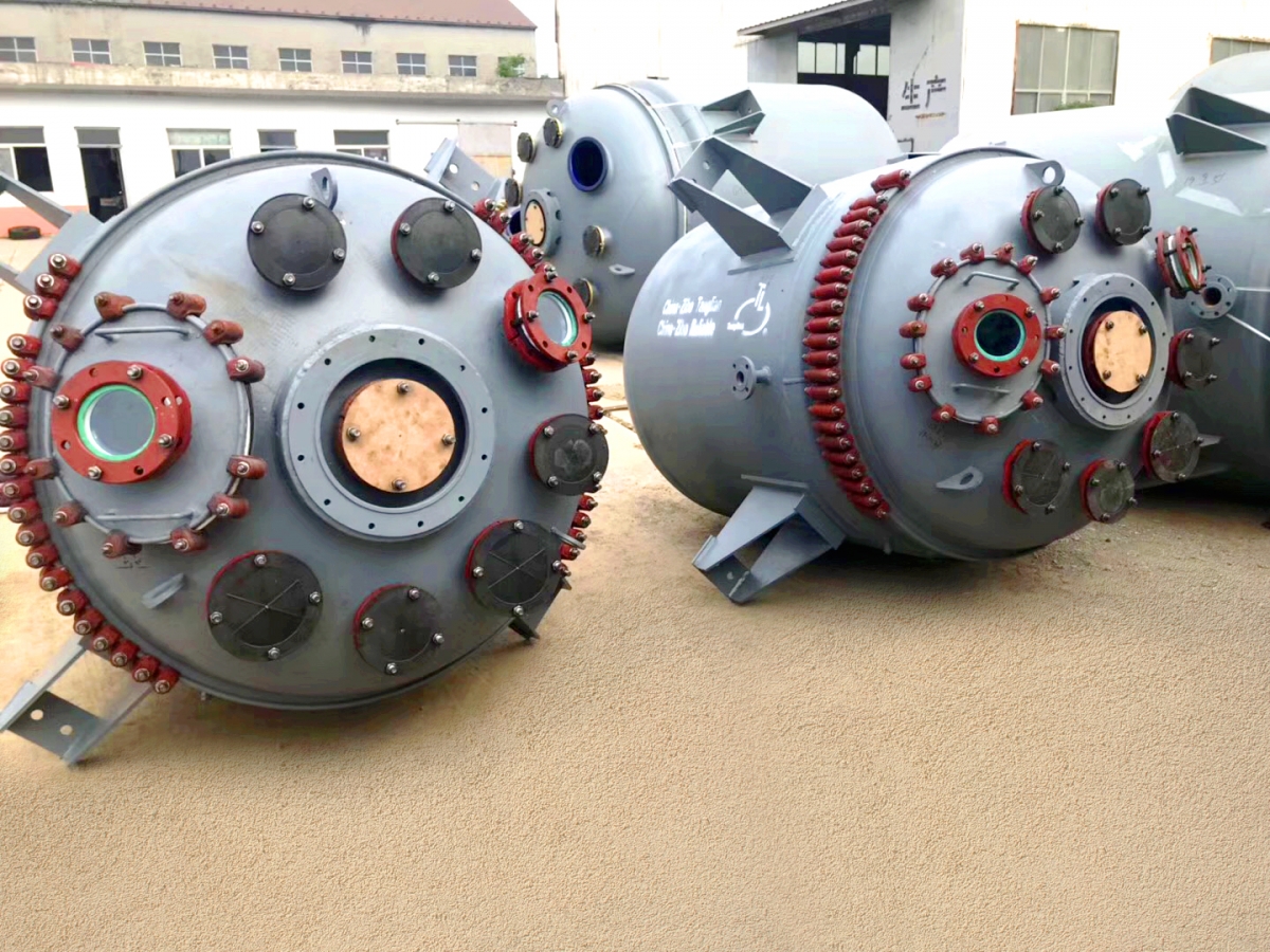 搪玻璃反應(yīng)釜修補過程中需要注意什么？