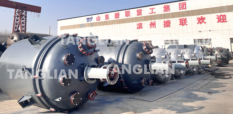 搪玻璃反應釜的保養(yǎng)及安全(圖1) 搪玻璃反應釜8.jpg